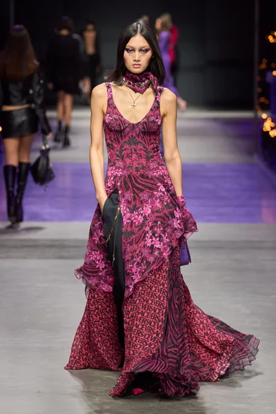 Look 22